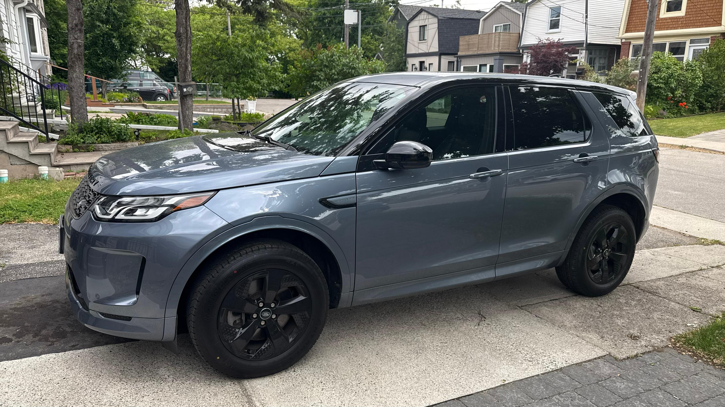 Land Rover Discovery Sport 2023 à Toronto, ON