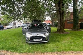 Mitsubishi Outlander 2017 in Chadderton