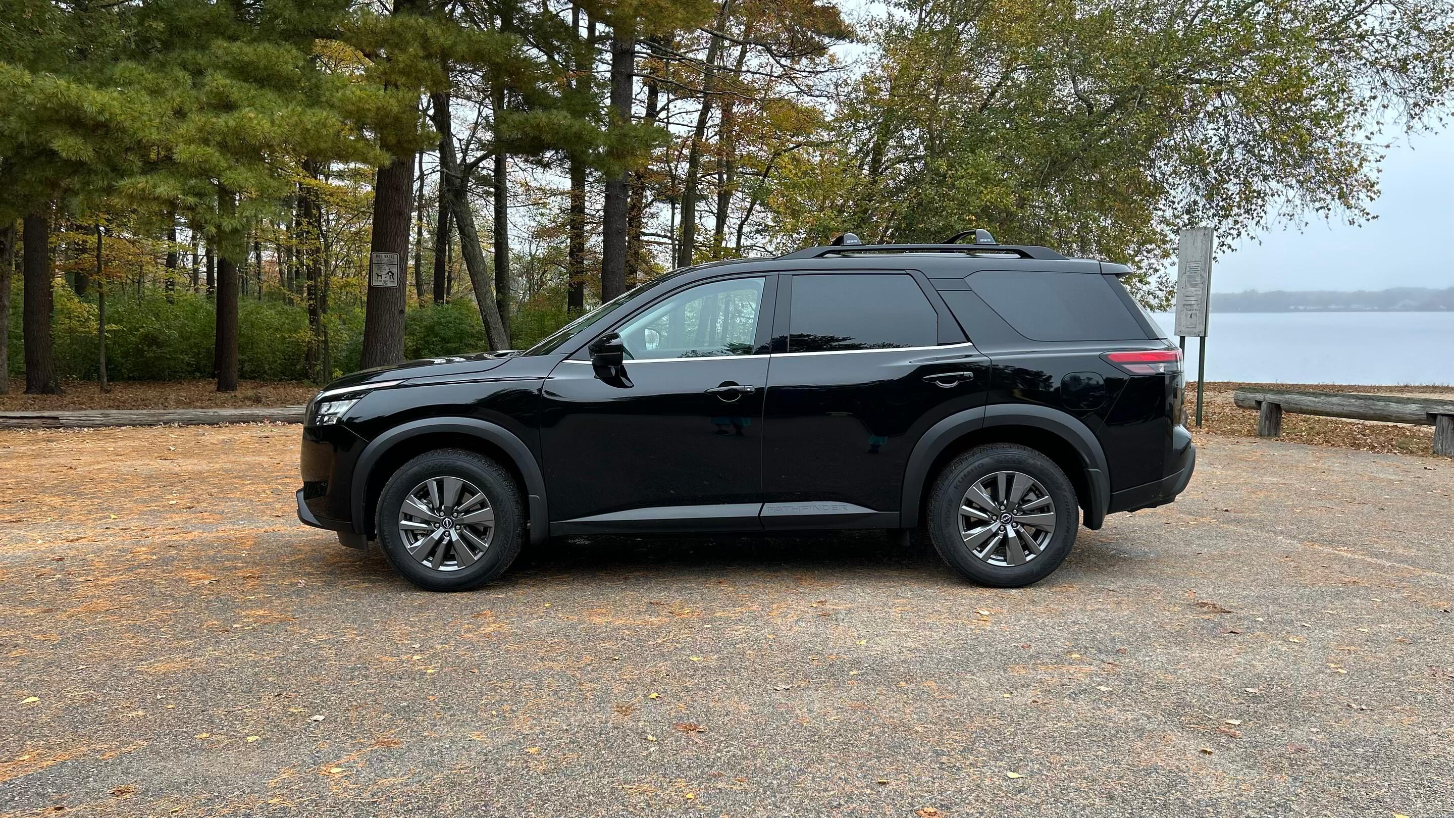 Nissan Pathfinder 2024 in Warwick, RI