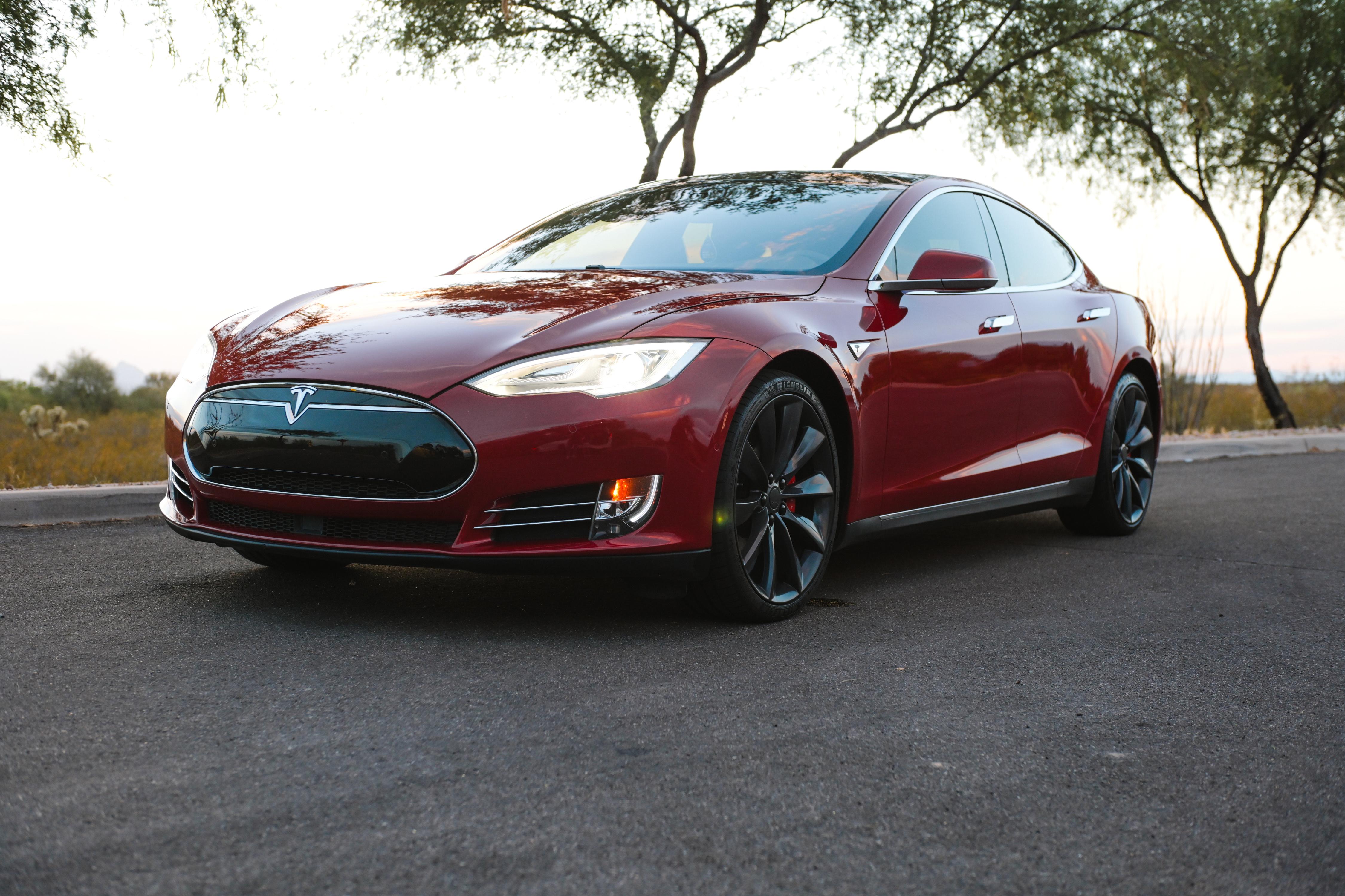 Tesla Model S 2015 in Gilbert, AZ