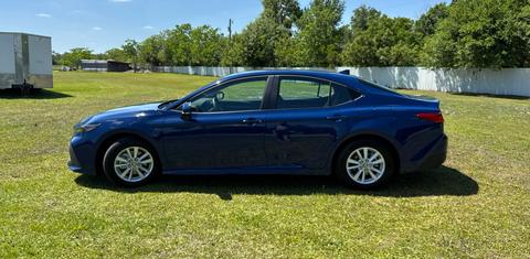 Toyota Camry Hybrid 2026