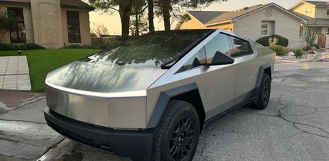 Tesla Cybertruck 2024