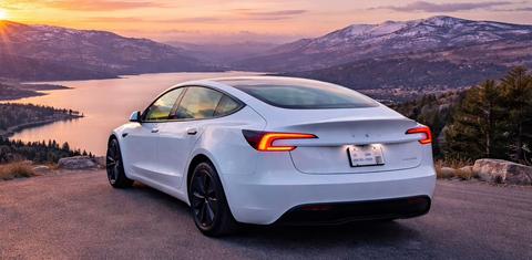 Tesla Model 3 2025