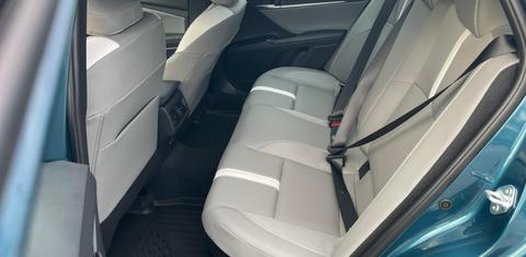 Toyota Camry Hybrid 2026