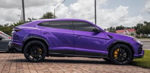 Lamborghini Urus 2021