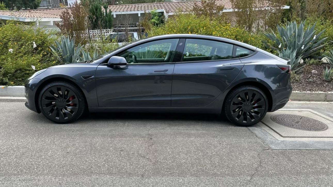 Tesla Model 3 2023 in 