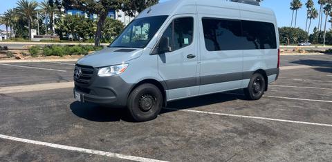 Mercedes-Benz Sprinter 2024