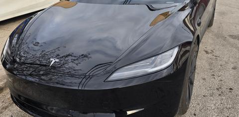 Tesla Model 3 2025