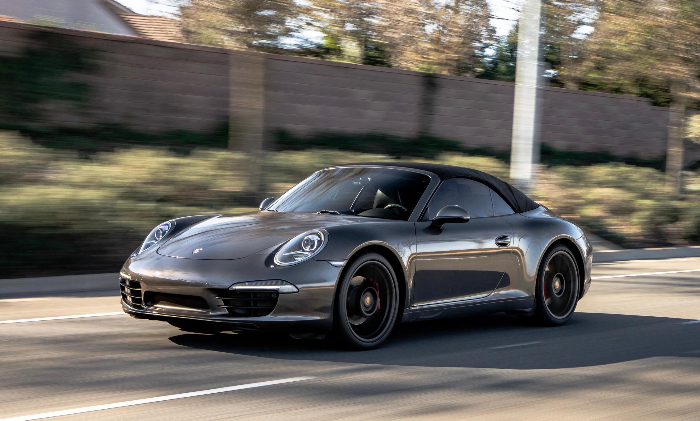 Porsche 911 2015 in Lahaina, HI