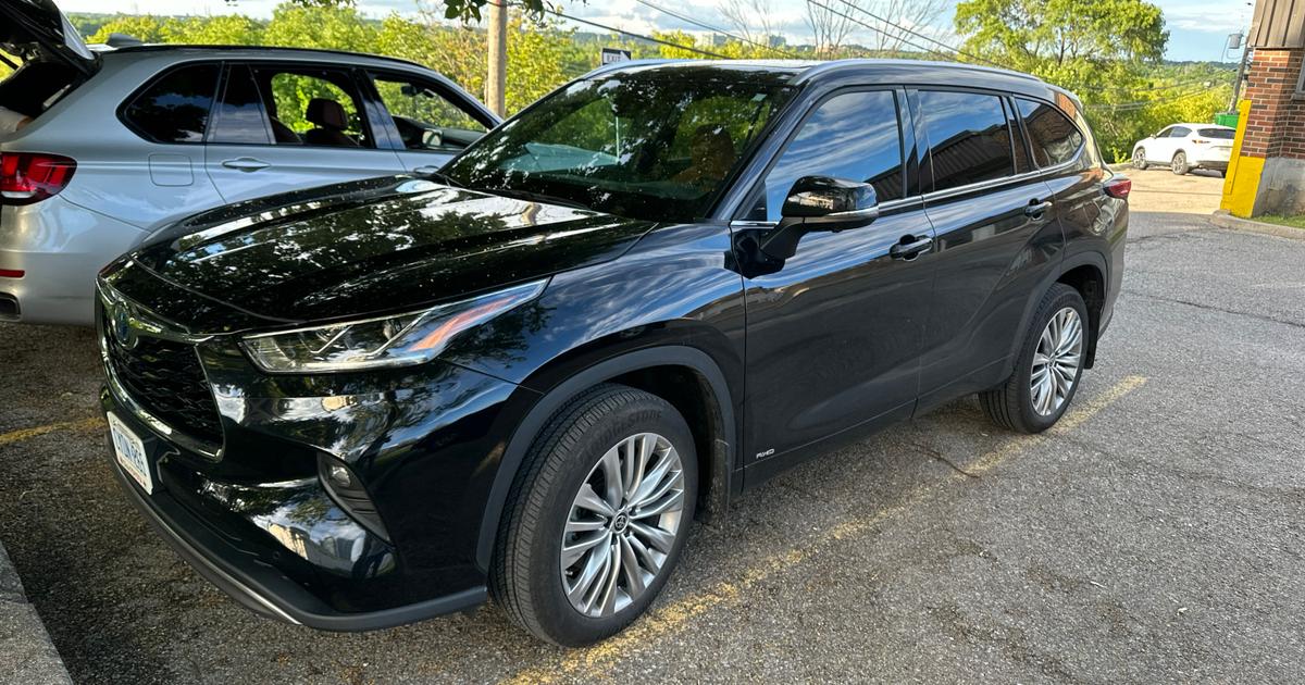 Toyota Highlander Hybrid 2023 rental in Markham, ON by PHOENIX LUXURY R ...