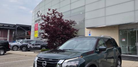 Nissan Pathfinder 2024