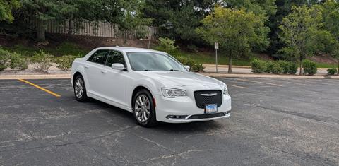 Chrysler 300 2016