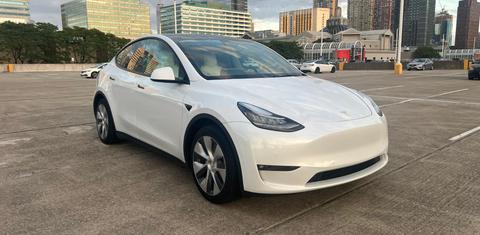 Tesla Model Y 2022