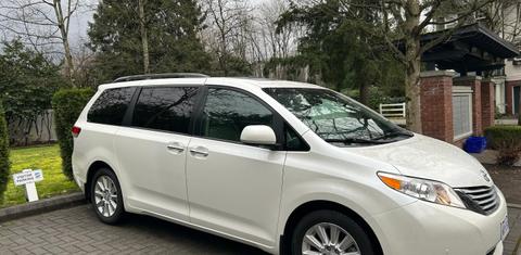 Toyota Sienna 2012
