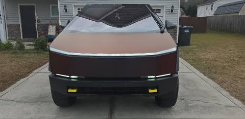 Tesla Cybertruck 2025