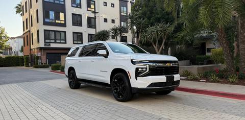 Chevrolet Suburban 2025