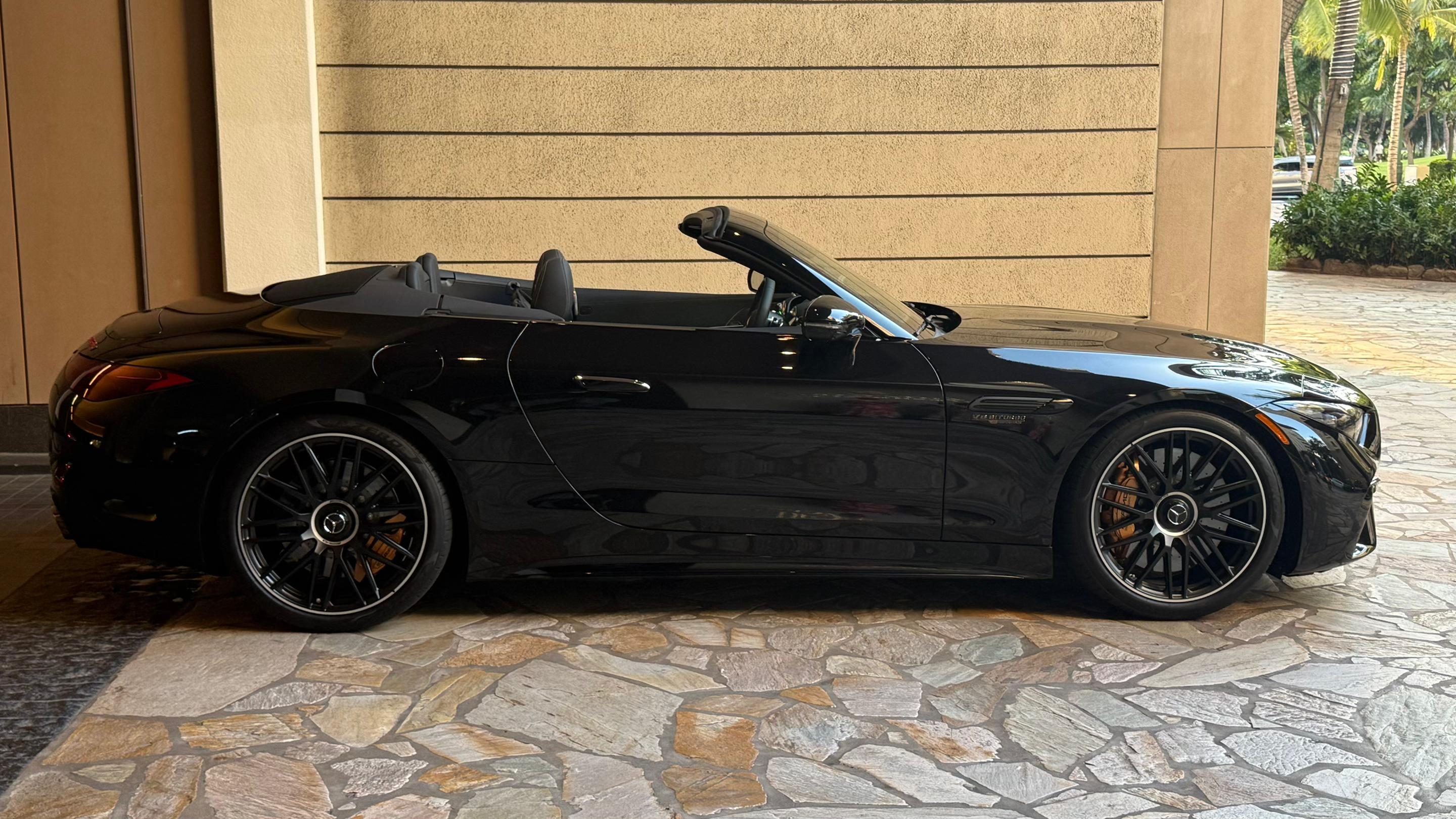 Mercedes-Benz SL-Class 2025 in 