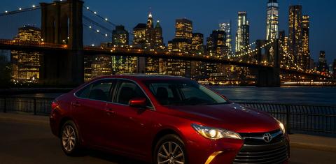 Toyota Camry 2016