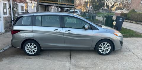 Mazda Mazda5 2015