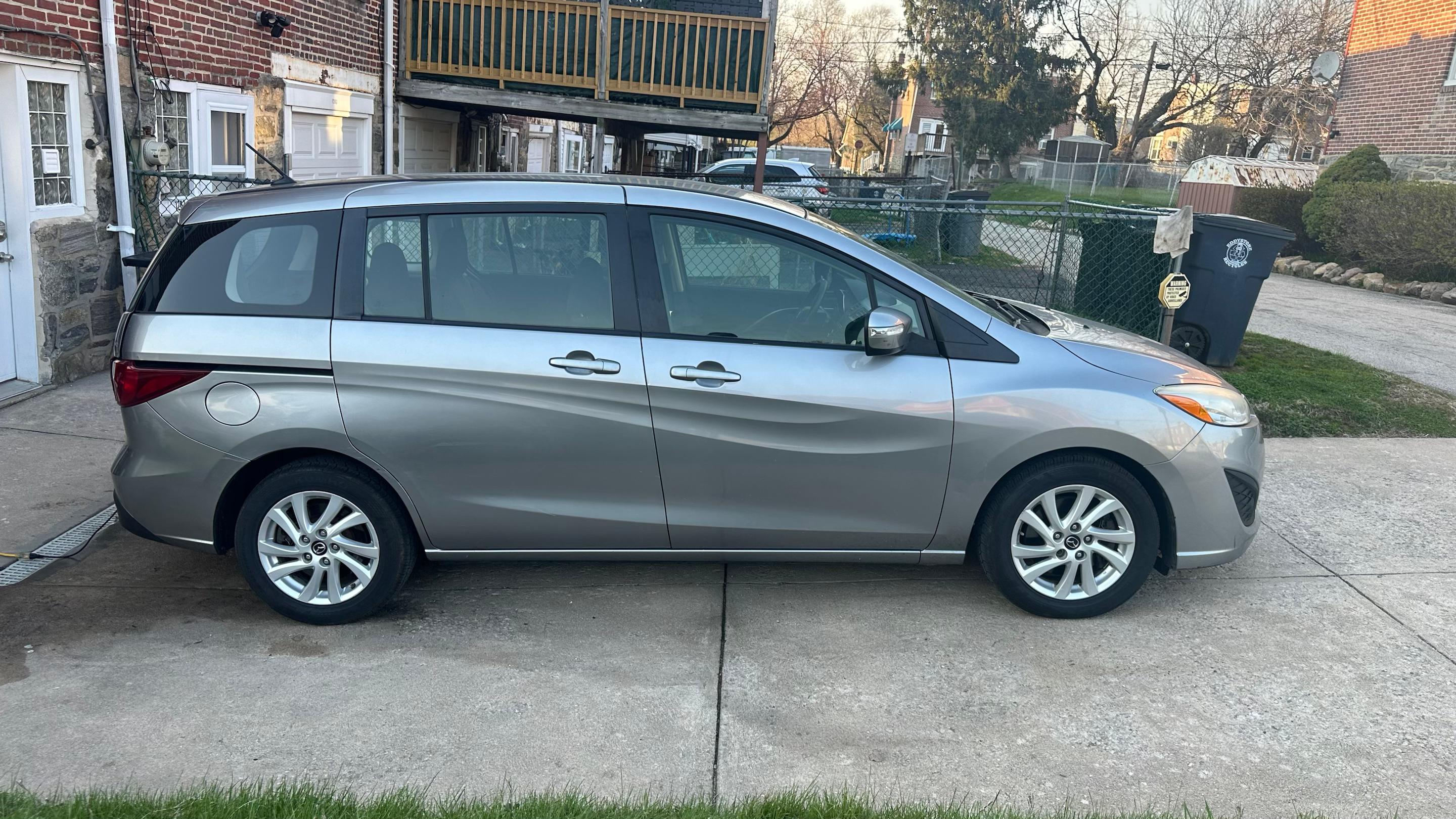Mazda Mazda5 2015 in Philadelphia, PA