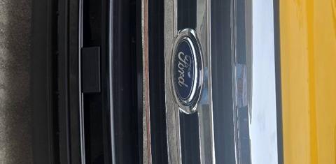 Ford E-Series 2022