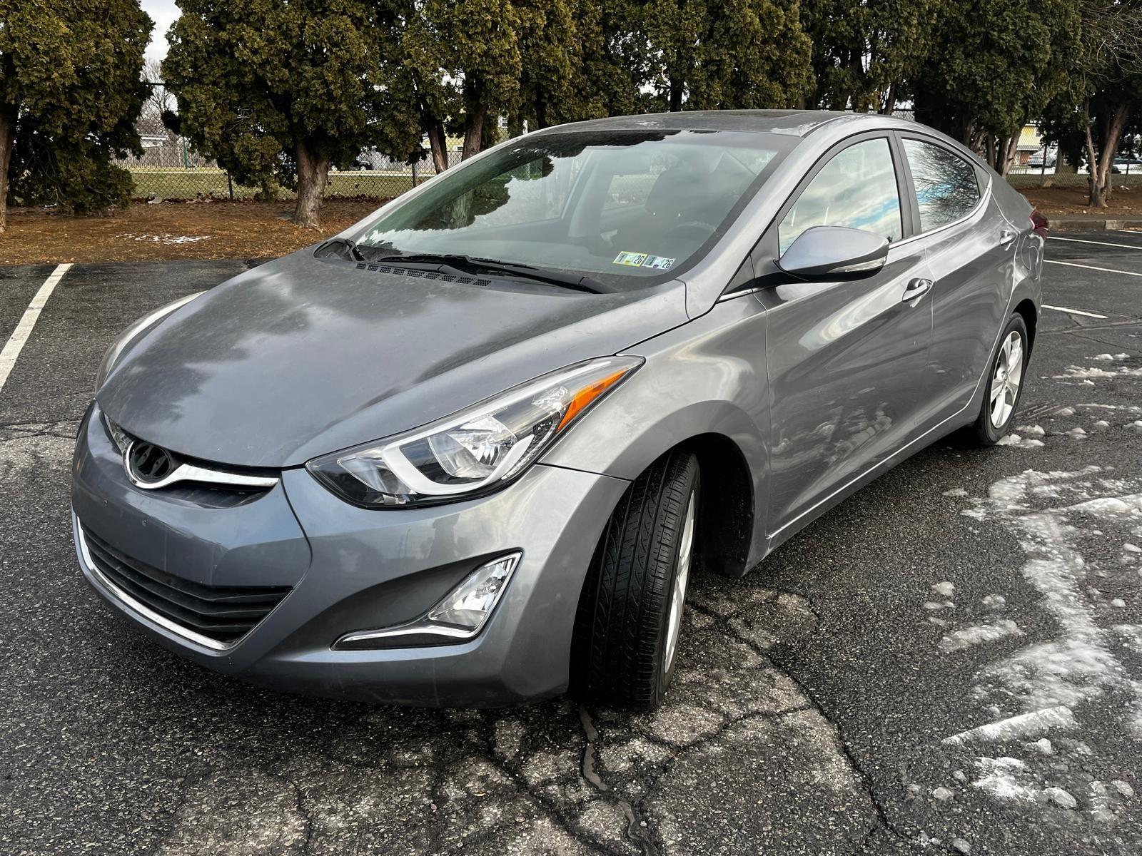 Hyundai Elantra 2016 in 