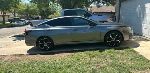 Nissan Altima 2023