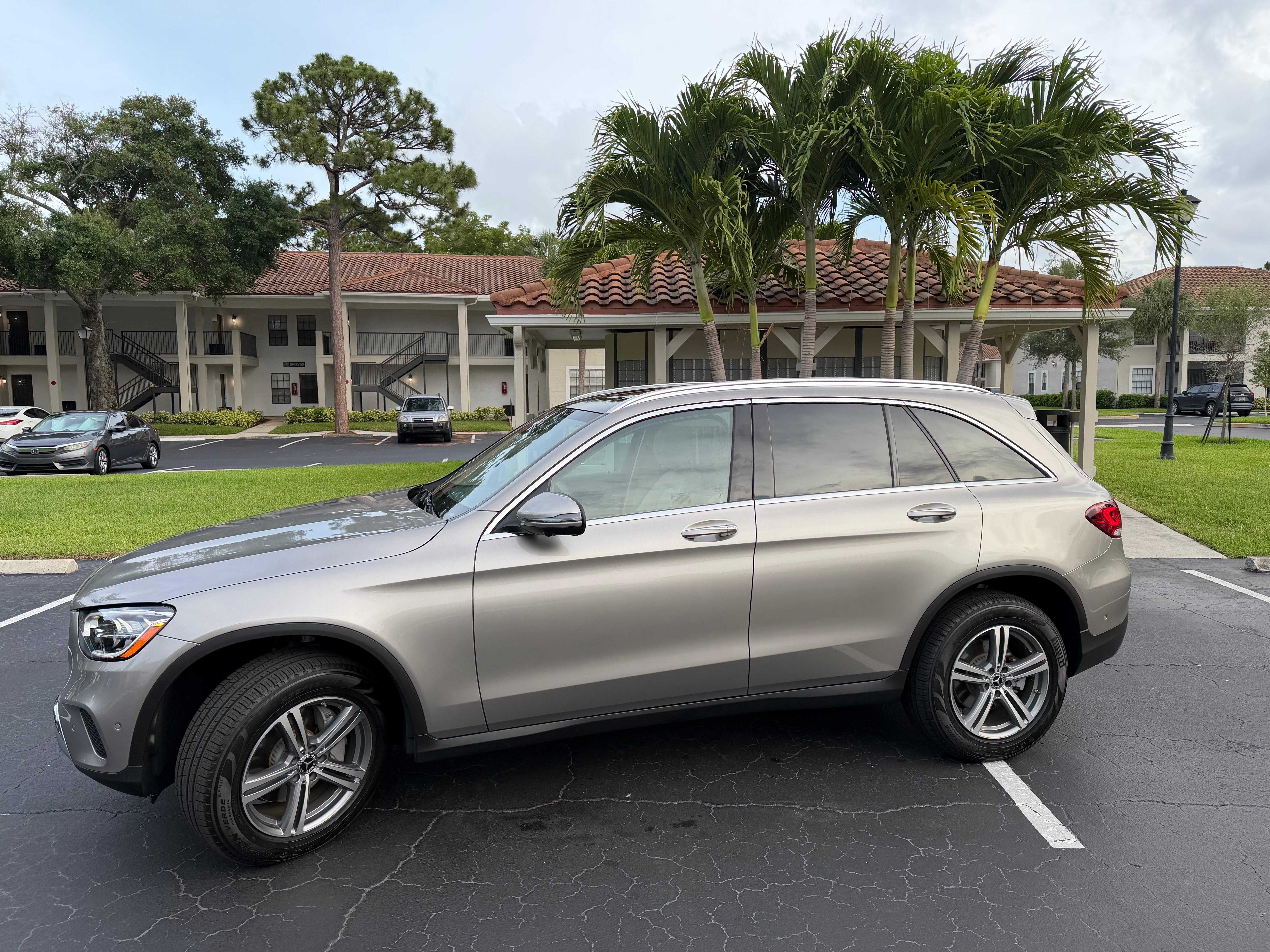 Mercedes-Benz GLC-Class 2022 in Boca Raton, FL
