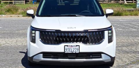 Kia Carnival Hybrid 2025