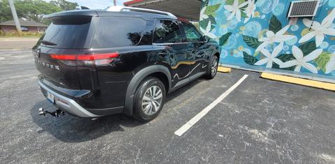 Nissan Pathfinder 2024