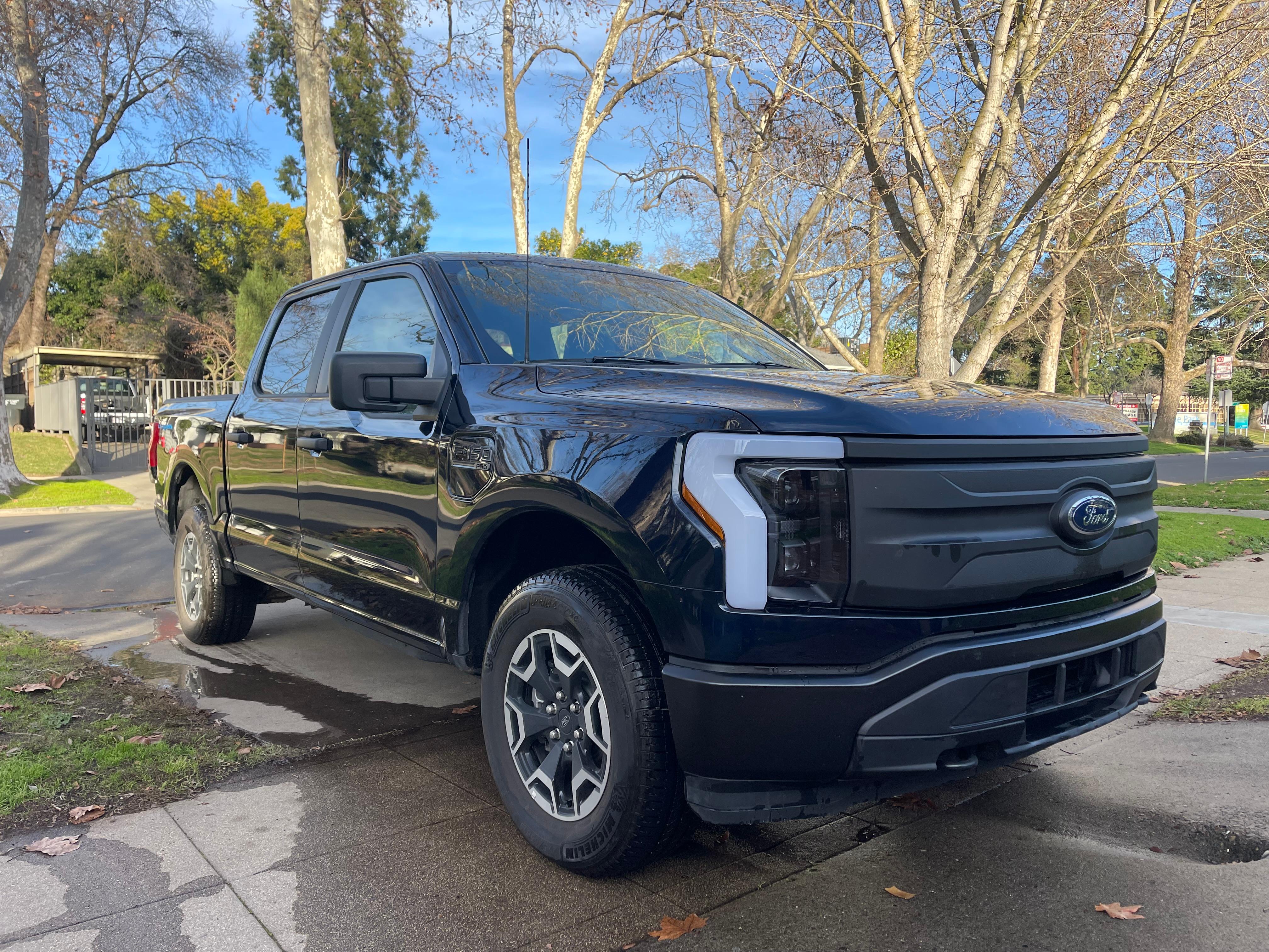 Ford F-150 Lightning 2023 in Sacramento, CA