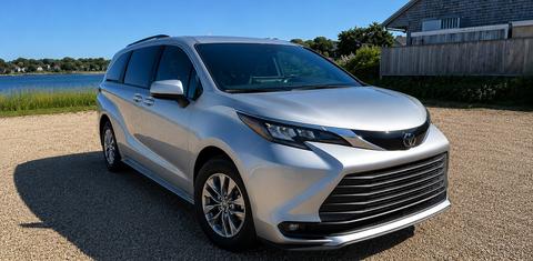 Toyota Sienna 2026