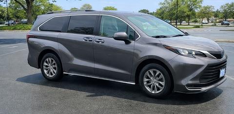 Toyota Sienna 2024