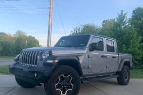 Jeep Gladiator car