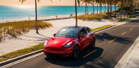 Tesla Model Y 2024