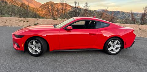 Ford Mustang 2026