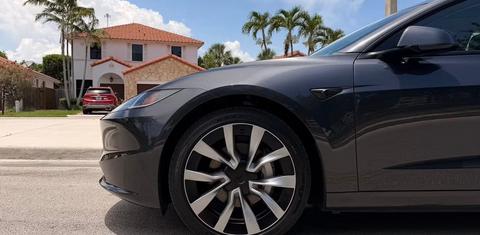 Tesla Model 3 2026