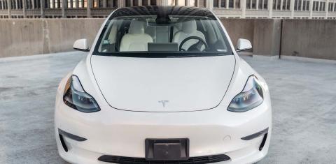 Tesla Model 3 2023