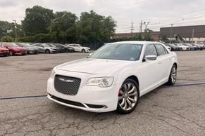 Chrysler 300 2019 in Wood-Ridge