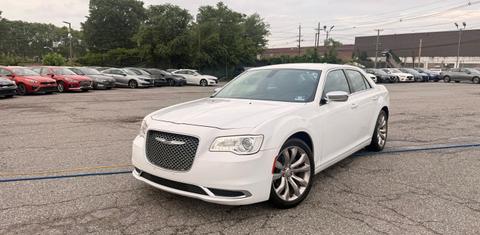 Chrysler 300 2019
