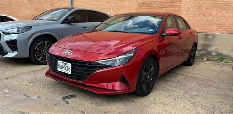 Hyundai Elantra 2023