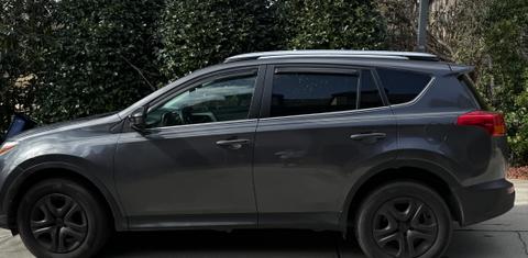 Toyota RAV4 2015