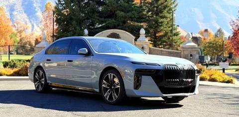 BMW i7 2024
