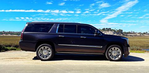 Cadillac Escalade ESV 2017