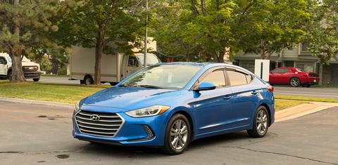 Hyundai Elantra 2017