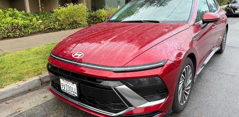 Hyundai Sonata Hybrid 2024