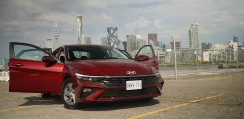 Hyundai Elantra 2025