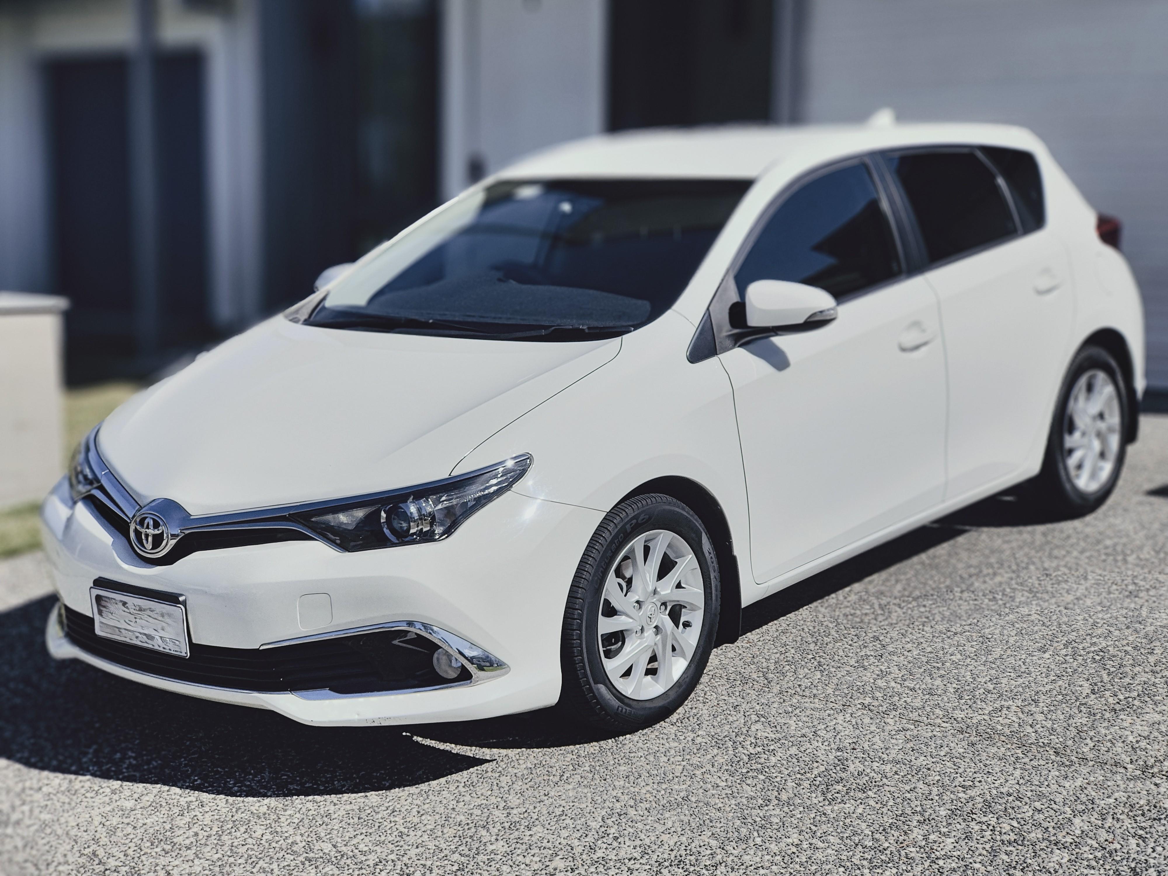 Toyota COROLLA 2018 in 