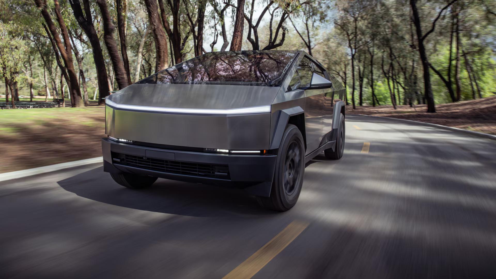 Tesla Cybertruck 2025 in 