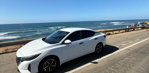Nissan Sentra 2024